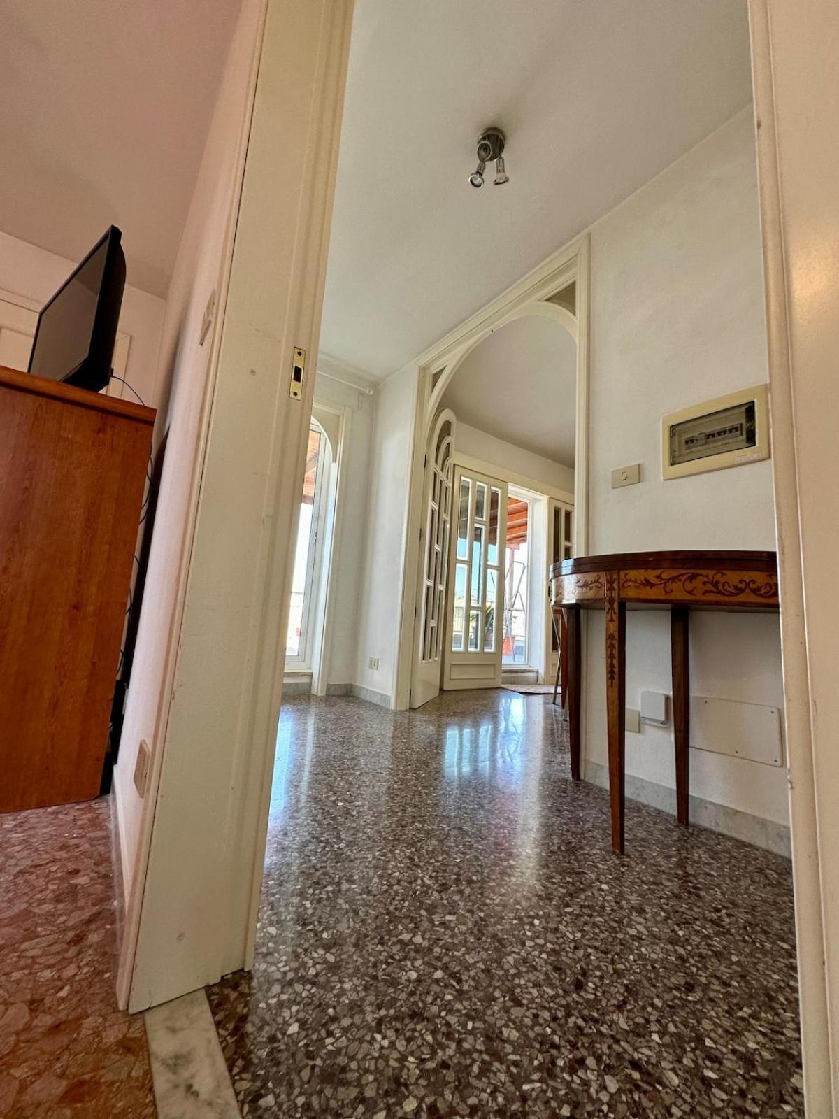 Appartement Grazioso Attico Vicino Al Parco Degli Acquedotti *