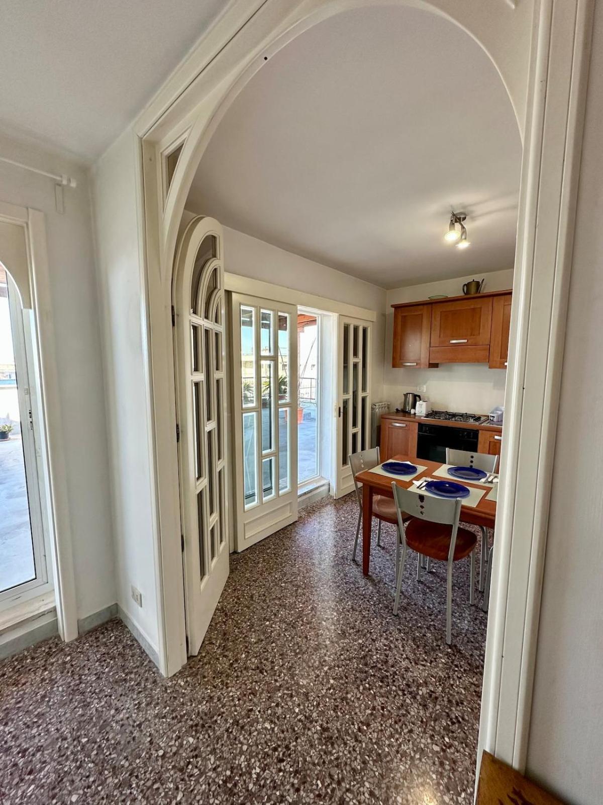 Grazioso Attico Vicino Al Parco Degli Acquedotti Appartement *